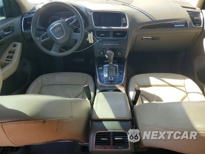 Zdjęcie 8 z 13 samochodu: 2011 AUDI Q5 VIN:WA1DKAFP6BA045246 - miniatura