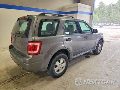 Trzecie zdjęcie samochodu z tyłu: 2012 FORD ESCAPE XLS VIN:1FMCU0C71CKB13311 - miniatura