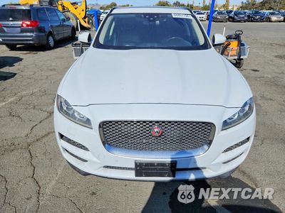Piąte zdjęcie samochodu w środku: 2018 JAGUAR F-PACE PRESTIGE VIN:SADCK2FN5JA243289 - miniatura