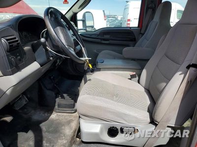 Zdjęcie 7 z 13 samochodu: 2006 FORD F350 SUPER DUTY VIN:1FTWW33P26EC37443 - miniatura