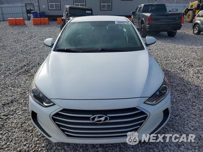 Piąte zdjęcie samochodu w środku: 2018 HYUNDAI ELANTRA SEL VIN:5NPD84LFXJH241330 - miniatura