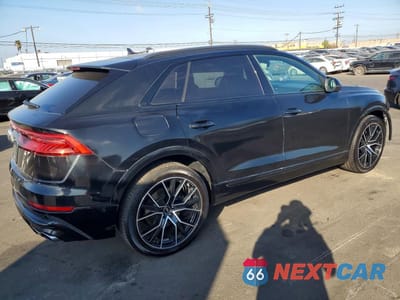 Trzecie zdjęcie samochodu z tyłu: 2022 AUDI SQ8 PRESTIGE VIN:WA1CWBF14ND029390 - miniatura