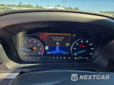 Zdjęcie 9 z 13 samochodu: 2020 FORD EXPLORER XLT VIN:1FMSK7DH9LGB18227 - miniatura