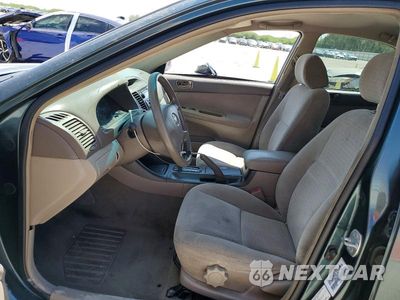 Zdjęcie 7 z 13 samochodu: 2002 TOYOTA CAMRY VIN:4T1BE32KX2U596722 - miniatura