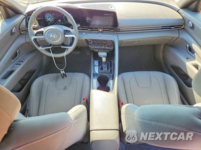 Zdjęcie 8 z 12 samochodu: 2023 HYUNDAI ELANTRA SEL VIN:5NPLS4AG7PH111541 - miniatura