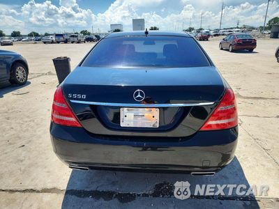 Zdjęcie 6 z 12 samochodu: 2013 MERCEDES-BENZ S 550 VIN:WDDNG7DB2DA507395 - miniatura