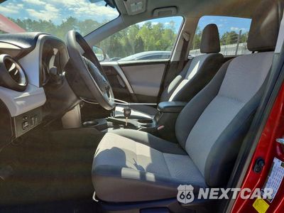 Zdjęcie 7 z 13 samochodu: 2014 TOYOTA RAV4 LE VIN:2T3ZFREV9EW081808 - miniatura
