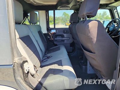 Zdjęcie 10 z 13 samochodu: 2008 JEEP WRANGLER UNLIMITED X VIN:1J4GA39168L577645 - miniatura