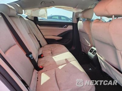 Zdjęcie 10 z 12 samochodu: 2018 HONDA ACCORD EX VIN:1HGCV1F43JA119463 - miniatura
