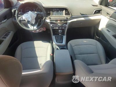 Zdjęcie 8 z 12 samochodu: 2020 HYUNDAI ELANTRA SEL VIN:5NPD84LF2LH563639 - miniatura
