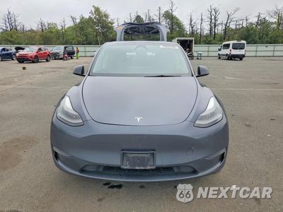 Piąte zdjęcie samochodu w środku: 2023 TESLA MODEL Y VIN:7SAYGDEF4PF802813 - miniatura