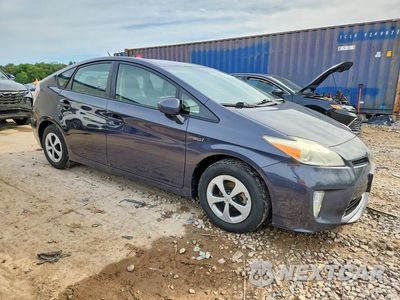 Czwarte zdjęcie samochodu z boku: 2012 TOYOTA PRIUS FOUR VIN:JTDKN3DU6C1603803 - miniatura