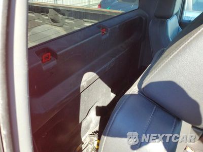 Zdjęcie 10 z 12 samochodu: 2021 CHEVROLET SILVERADO C1500 VIN:3GCNWAEH9MG305071 - miniatura