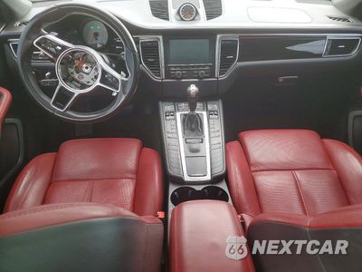 Zdjęcie 8 z 13 samochodu: 2016 PORSCHE MACAN S VIN:WP1AB2A51GLB46127 - miniatura