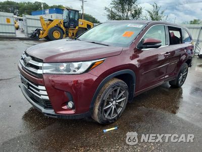 2017 TOYOTA HIGHLANDER LIMITED PLATINUM 5TDDZRFH4HS427604 - główne zdjęcie licytacji z USA - miniatura