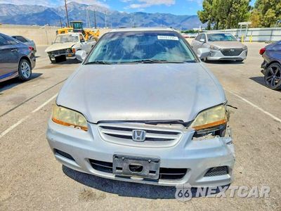 Piąte zdjęcie samochodu w środku: 2001 HONDA ACCORD EX VIN:1HGCG327X1A011623 - miniatura
