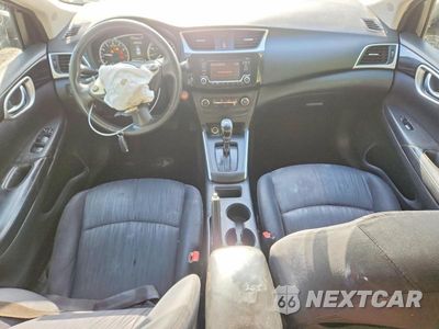 Zdjęcie 8 z 12 samochodu: 2016 NISSAN SENTRA SV VIN:3N1AB7AP3GL641355 - miniatura