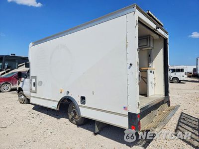 Drugie zdjęcie samochodu z przodu: 2018 FORD E450 DELIVERY TRUCK VIN:1FDXE4FS3JDC41301 - miniatura