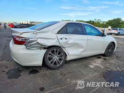 Trzecie zdjęcie samochodu z tyłu: 2016 TOYOTA CAMRY SE VIN:4T1BF1FK5GU159844 - miniatura
