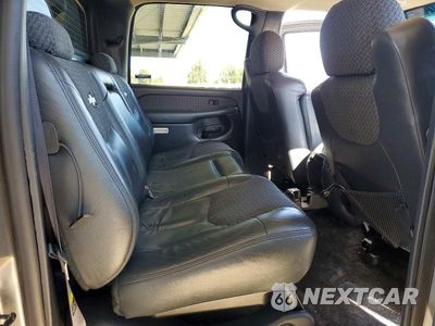 Zdjęcie 10 z 12 samochodu: 2002 CHEVROLET AVALANCHE C1500 VIN:3GNEC13T62G127642 - miniatura