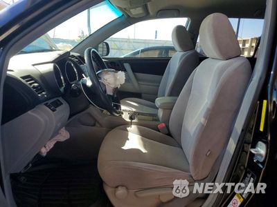 Zdjęcie 7 z 13 samochodu: 2010 TOYOTA HIGHLANDER BASE VIN:JTEZA3EH2A2012012 - miniatura