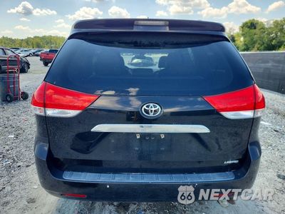 Zdjęcie 6 z 14 samochodu: 2013 TOYOTA SIENNA LIMITED 7-PASSENGER VIN:5TDYK3DC2DS375930 - miniatura