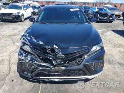 Piąte zdjęcie samochodu w środku: 2021 TOYOTA CAMRY XSE VIN:4T1K61AK1MU606396 - miniatura