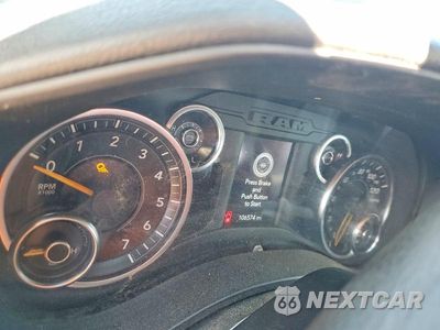 Zdjęcie 9 z 12 samochodu: 2019 RAM 1500 TRADESMAN VIN:1C6SRFGT7KN560287 - miniatura