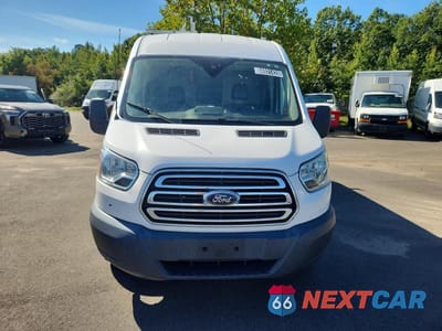 Piąte zdjęcie samochodu w środku: 2017 FORD TRANSIT 250 DELIVERY VAN VIN:1FTYR2CV0HKA16615 - miniatura