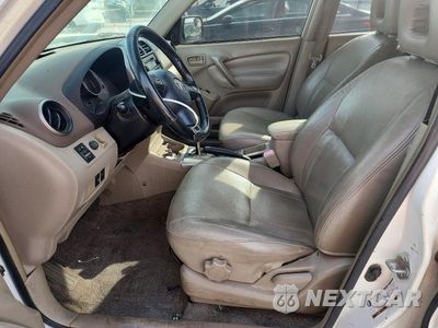 Zdjęcie 7 z 13 samochodu: 2005 TOYOTA RAV4 BASE VIN:JTEGD20V850051727 - miniatura