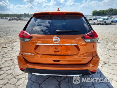 Zdjęcie 6 z 13 samochodu: 2017 NISSAN ROGUE S VIN:JN8AT2MT1HW146223 - miniatura