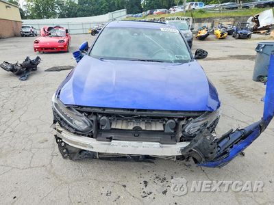 Piąte zdjęcie samochodu w środku: 2018 HONDA ACCORD SPORT VIN:1HGCV2F32JA046860 - miniatura