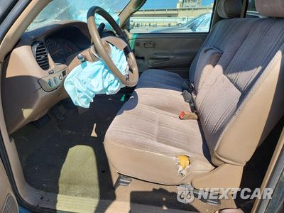 Zdjęcie 7 z 12 samochodu: 2001 TOYOTA TUNDRA VIN:5TBJN32131S187271 - miniatura
