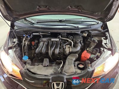 Zdjęcie 11 z 12 samochodu: 2017 HONDA FIT EX VIN:3HGGK5H88HM702688 - miniatura