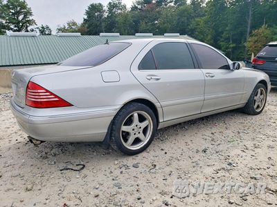 Trzecie zdjęcie samochodu z tyłu: 2003 MERCEDES-BENZ S 500 4MATIC VIN:WDBNG84J73A346952 - miniatura