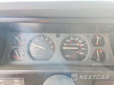 Zdjęcie 9 z 13 samochodu: 1992 JEEP CHEROKEE LAREDO VIN:1J4FJ58S2NL234411 - miniatura