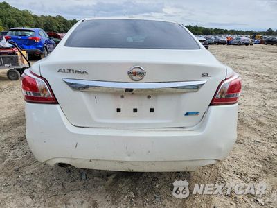 Zdjęcie 6 z 12 samochodu: 2013 NISSAN ALTIMA 2.5 VIN:1N4AL3AP7DN438330 - miniatura