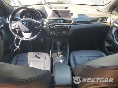 Zdjęcie 8 z 12 samochodu: 2018 BMW X1 SDRIVE28I VIN:WBXHU7C37J5L08814 - miniatura