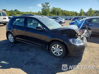 Czwarte zdjęcie samochodu z boku: 2017 VOLKSWAGEN GOLF S VIN:3VW217AUXHM056887 - miniatura