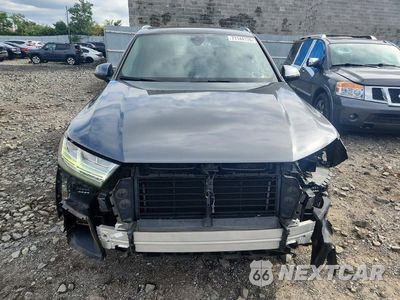 Piąte zdjęcie samochodu w środku: 2018 AUDI Q7 PREMIUM PLUS VIN:WA1LAAF73JD039397 - miniatura