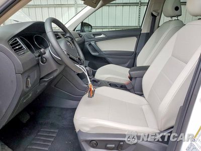 Zdjęcie 7 z 13 samochodu: 2020 VOLKSWAGEN TIGUAN SE VIN:3VV3B7AX3LM006910 - miniatura