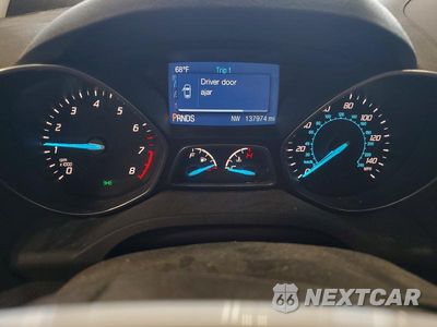 Zdjęcie 9 z 13 samochodu: 2015 FORD ESCAPE SE VIN:1FMCU0G93FUB32964 - miniatura