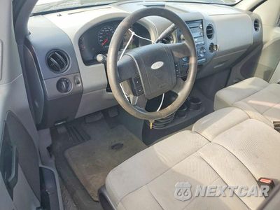 Zdjęcie 8 z 12 samochodu: 2005 FORD F150 VIN:1FTRF04W45KC17213 - miniatura