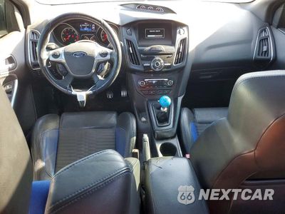 Zdjęcie 8 z 13 samochodu: 2013 FORD FOCUS ST VIN:1FADP3L91DL168880 - miniatura