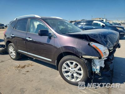 Czwarte zdjęcie samochodu z boku: 2013 NISSAN ROGUE S VIN:JN8AS5MV0DW654666 - miniatura