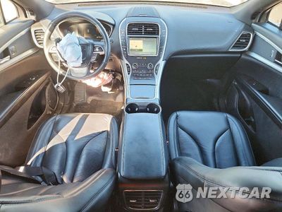 Zdjęcie 8 z 12 samochodu: 2020 LINCOLN NAUTILUS VIN:2LMPJ8J93LBL05907 - miniatura
