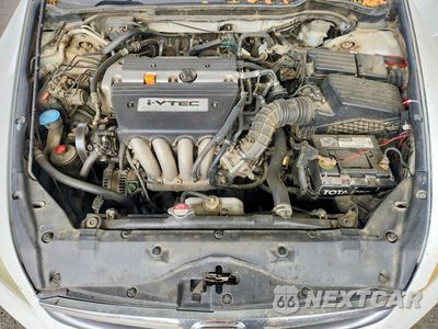 Zdjęcie 11 z 12 samochodu: 2006 HONDA ACCORD SE VIN:1HGCM56366A157214 - miniatura