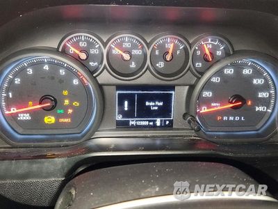 Zdjęcie 9 z 12 samochodu: 2021 CHEVROLET SILVERADO K1500 VIN:3GCPYAEHXMG331391 - miniatura