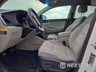 Zdjęcie 7 z 14 samochodu: 2018 HYUNDAI TUCSON SEL VIN:KM8J33A42JU693044 - miniatura