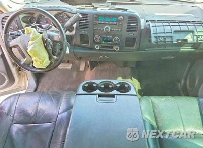 Zdjęcie 8 z 12 samochodu: 2007 CHEVROLET SILVERADO C1500 VIN:2GCEC19J771719355 - miniatura